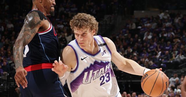 马尔卡宁20+6哈登15+11 爵士主场大胜快船