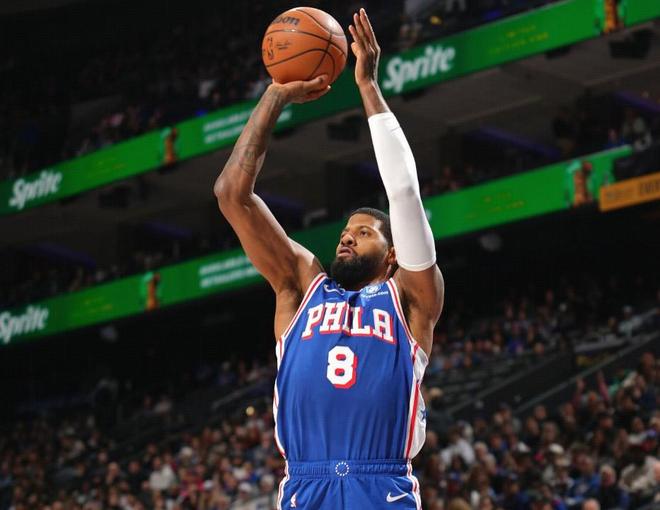 乔治今日命中9记三分，追平76人队史纪录