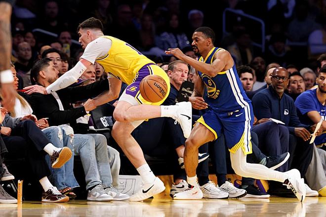 毕竟能力有限！湖人锋线新星接下来也应该回到第二阵容了？