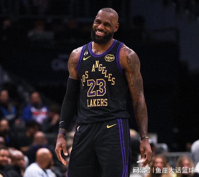 NBA最新排名出炉！两队跟湖人争第5，裁判坑苦快船，勇士雪上加霜