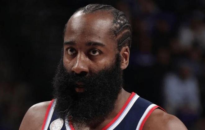 哈登这么大事，就得晚上说！！