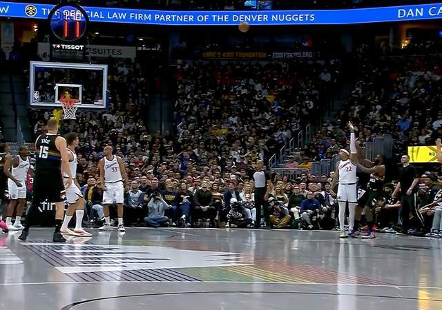 黑哨！裁判真不想让快船逆转！哈登空砍25+9，约基奇复出大爆发