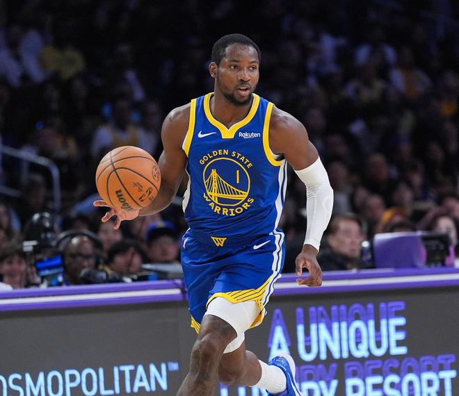 美记：感觉库明加已真正融入了球队，不再单纯追求个人表现