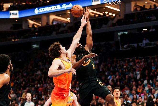 三核轰76+21！豪取7连胜，骑士再这么打下去，哈登能让联盟大结局