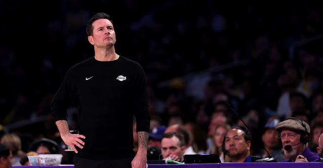 雷迪克：討論過限製太陽的出手次數 但他們還是投了50次三分球