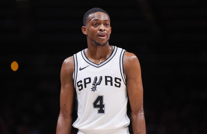 骑士消息：哈登无缘递补，阿伦状态火热，悍将复出在即