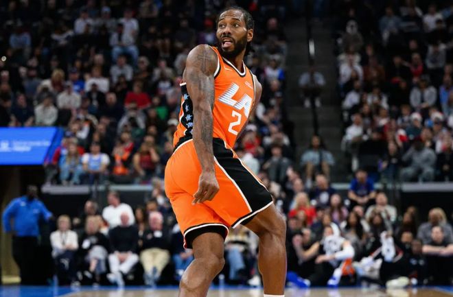 提前离队！伦纳德独自回到洛杉矶，跟保罗一样！