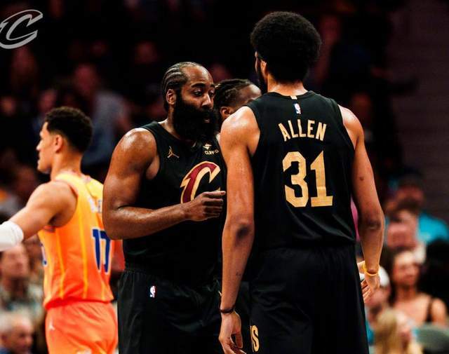 7连胜！阿伦26+14，米切尔轰32+4，哈登成首发第一，骑士又赌赢了