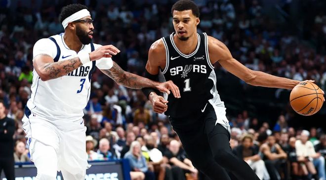 4年2.4亿！首秀4+6！从老大变老三，退步最快的球星，你该退役了