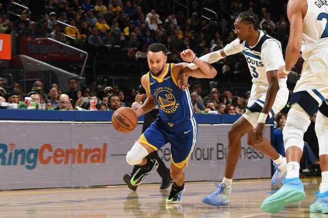 历史第一！库里35岁后：94次35+超乔丹 100次30+历史第4人