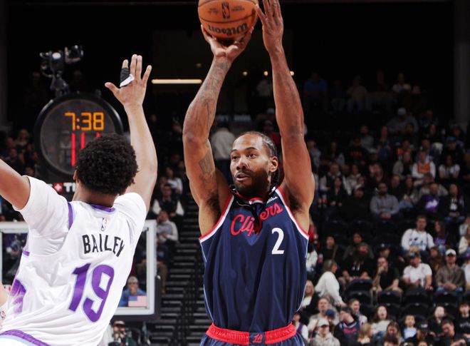 莱昂纳德21分哈登16+10！快船3连胜轻取爵士：近19战豪取16胜