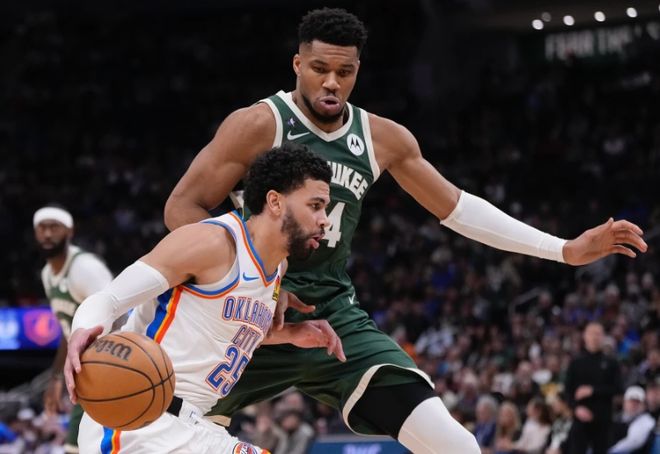 亚历山大40分11助，雄鹿惨败雷霆！字母哥仅19分，表现愈发消极