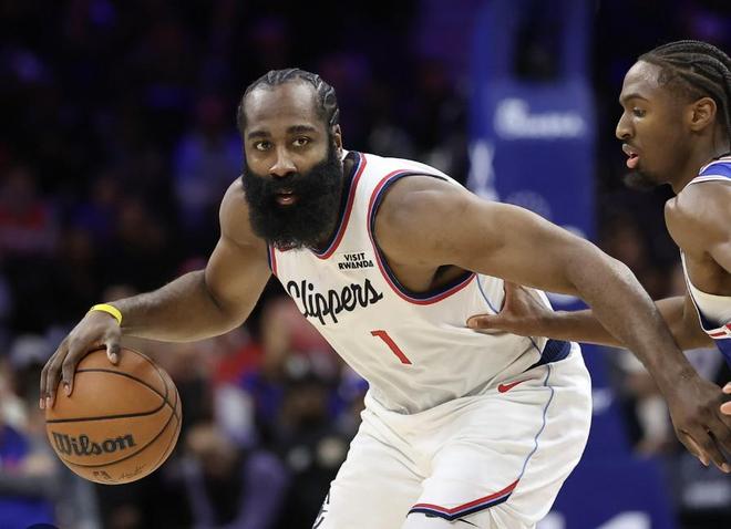 美记：哈登有意离队的消息由他本人和团队放出，快船颇为震惊