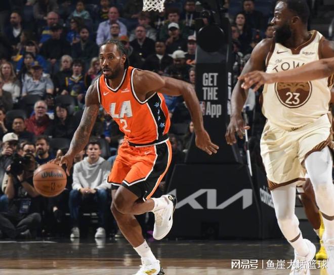 17分逆轉！小卡23+8創紀錄，格林5中1庫裏不開心，加蘭12分5失誤