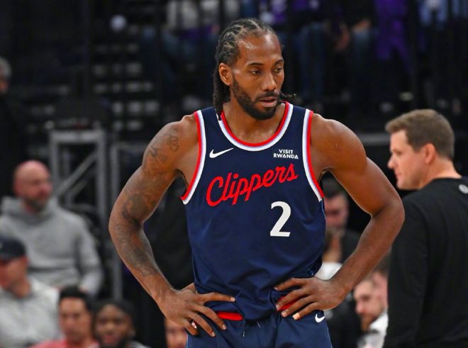 大冷门！快船最多落后37分：哈登15+11苦撑，新援5三分成遮羞布