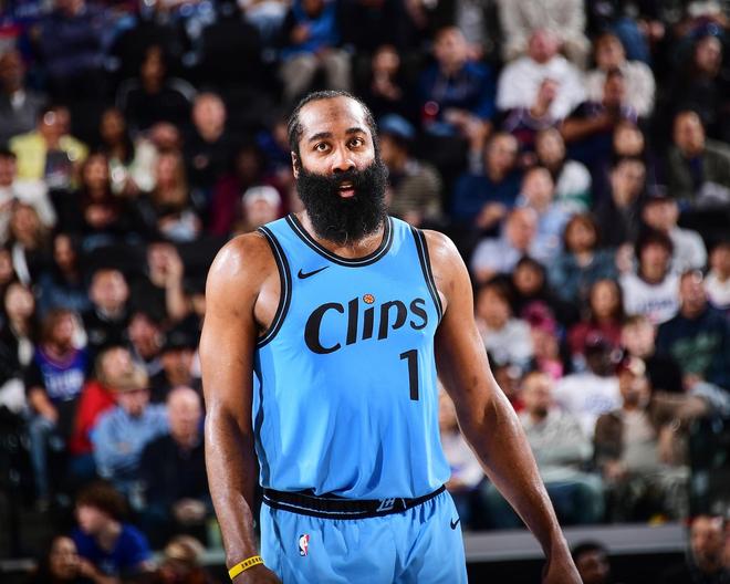 名记:哈登想要2年8000万合同 快船为等2027年大鱼省薪资空间拒绝