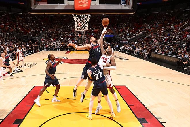 并没有出现明显的下滑！快船内线支柱不应该为球队的战绩背锅？