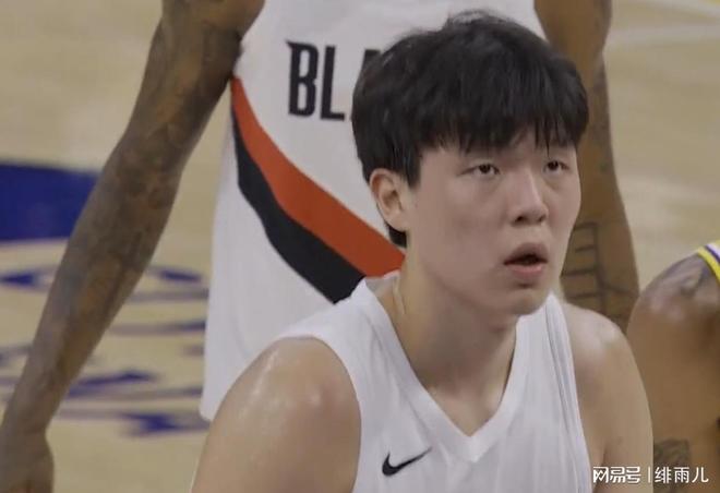 打爆湖人！開拓者正式重建內(nèi)線群，重用楊瀚森成定局！