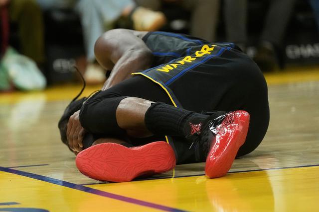 巴特勒赛季报销后，勇士队又一次走上了岔路口