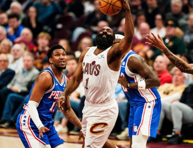 拒爆冷！骑士四杀76人，哈登创3大NBA神迹，米切尔17+6，奇兵立功