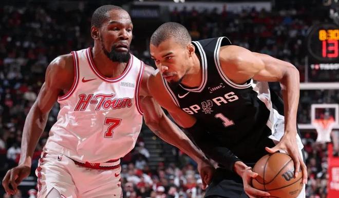 耻辱完败！火箭120-145马刺，看数据：他是头号罪人！