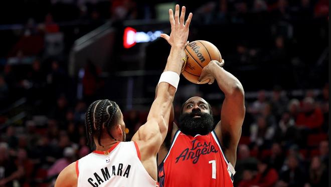 精彩逆转！快船114-107开拓者！看数据：他是头号功臣！