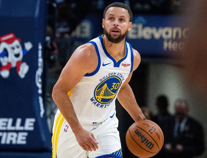 就在今天，37岁库里又爆发，超越乔丹创79年NBA历史第一纪录