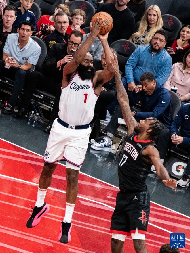 能有几成把握？哈登“跳船”化身“骑士”，为总冠军再做一搏