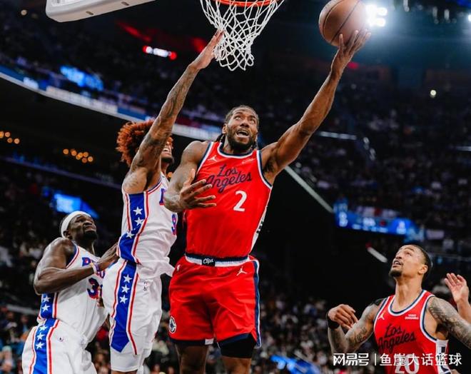 完败！伦纳德29+6米勒大爆发，恩比德24+5探花11中1，哈登要离队