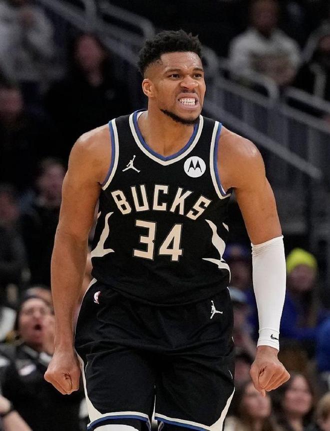 详解雄鹿正式通知留下字母哥：谈判延期到休赛期 面临多种可能性