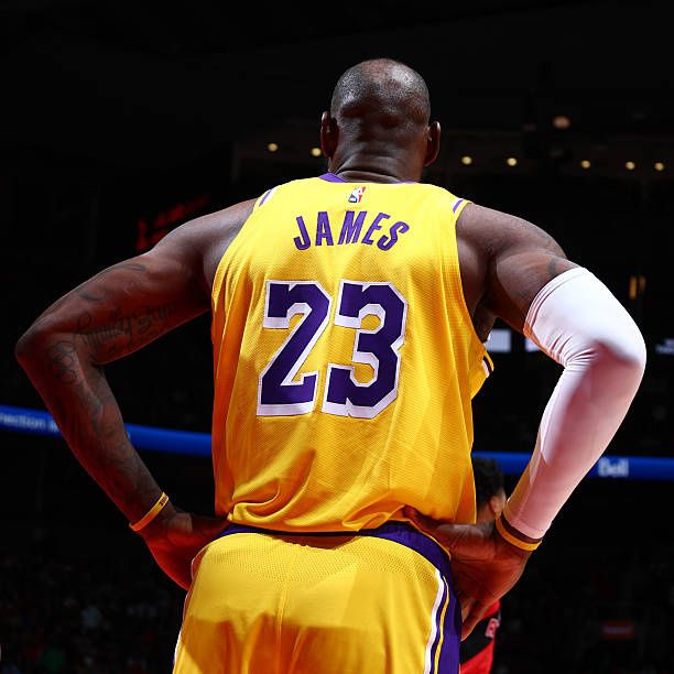 哈登隊友：防不住詹姆斯！科比前隊友：詹姆斯被撞傷還能暴扣！