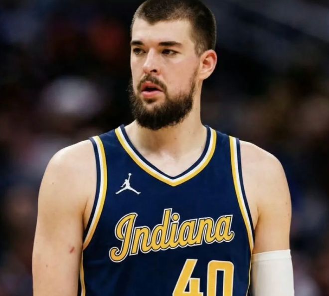 洛城第一中锋离队！终于还是走了，伦纳德彻底单打！