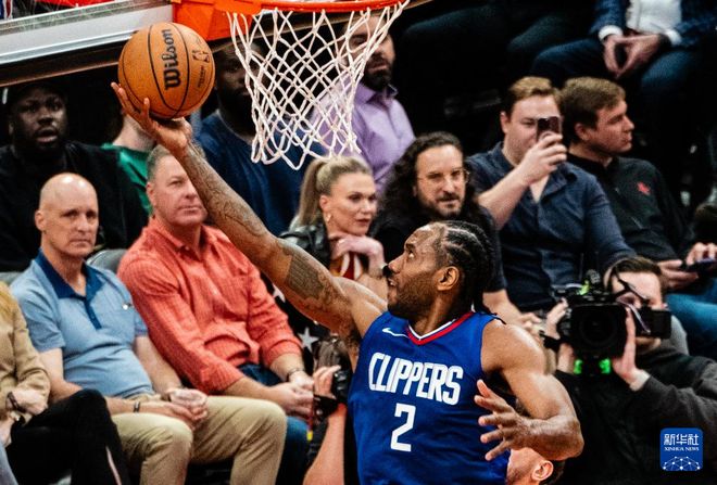 谁能网住这条大鱼？快船涉嫌违规招募莱昂纳德，合同或被判无效