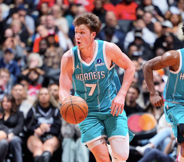 快船力争第5胜！莱昂纳德连续10场缺席，单核哈登带队挑战鱼腩