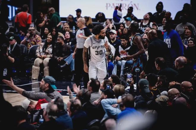 区区落选秀！敢给4年合同！马刺神级签约