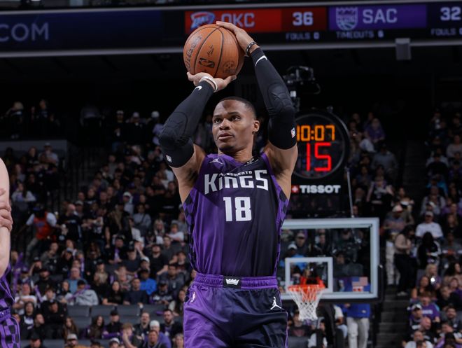 威少24分9助，雷霆31分大胜！亚历山大连续82场20+，看清四大事实