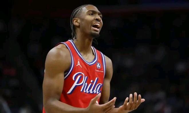 施罗德27分 NBA国王111比113不敌76人 马克西40分