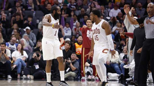 冲8连胜！雷霆5人缺席，骑士双塔遭遇内线压力，哈登或被包夹对待