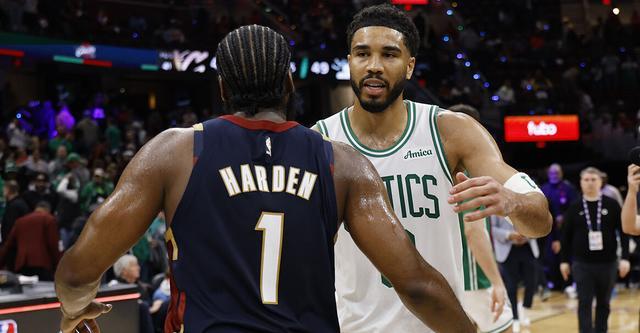 哈登：看到塔图姆复出的表现是一种激励 我们要以绿军为目标