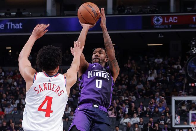 面对快船连续命中三分！然而国王后场大将竟然在市场上无人问津？