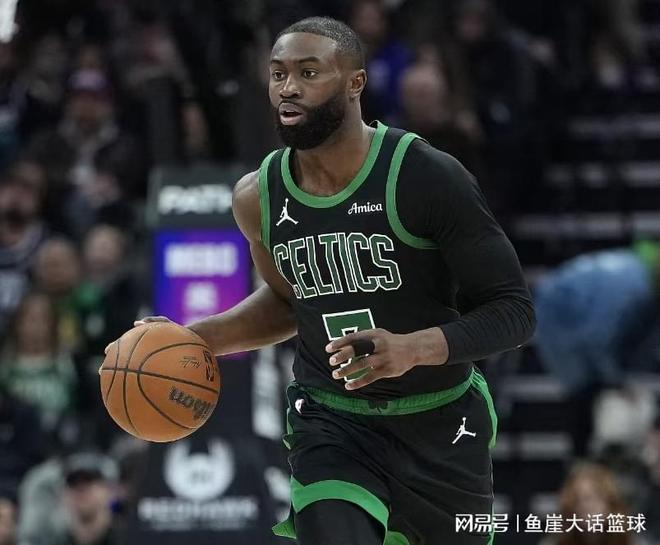 绿凯22分逆转！布朗29+7犯错，勇士弃将26+6尽力，米切尔无缘绝杀