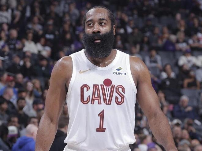 进攻风暴！哈登交易后骑士效率值126.7分，全季维持即称霸联盟