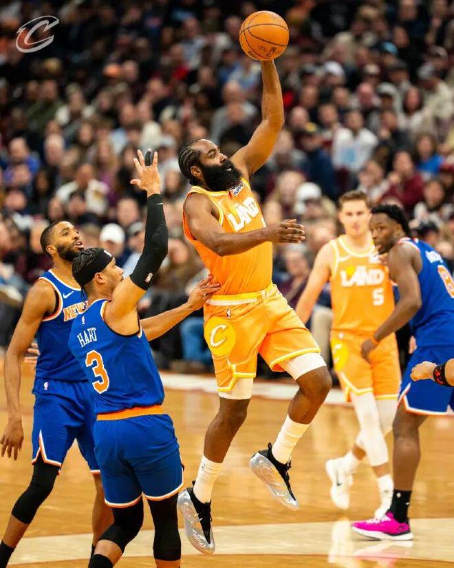 球看得少，这就是你们说的勇士来的库日天？开拓者：我主要是薅“杨”毛