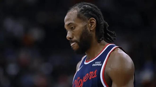 快船101-122雷霆遭4壞消息！倫納德祖巴茨嚴(yán)重下滑，沒哈登真不行