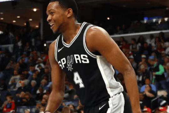 马刺双杀灰熊升西部第四 巴恩斯31+7三分福克斯29+4+4