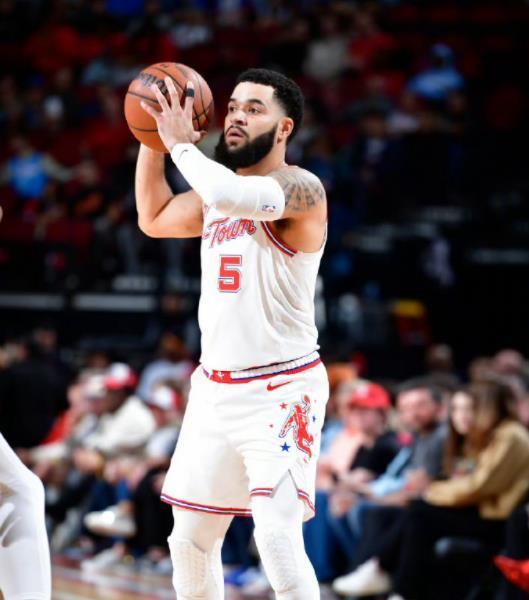 火箭主場(chǎng)斗籃網(wǎng)！傷病名單出爐：航天城2位老將缺陣，客隊(duì)3人不打