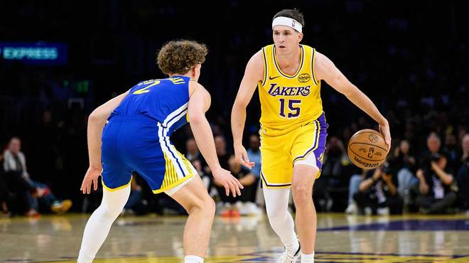 伤情更新，湖人队更新了里夫斯在对阵森林狼的比赛中的脚踝伤势