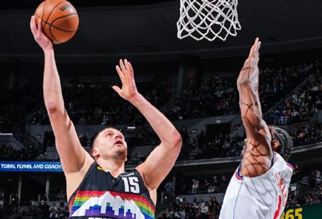 轰40+11！爆砍35+7，全联盟都说你该退役，你却逆天改命要争冠了