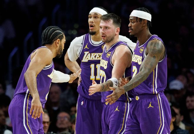 难得得到一些分数还锁死了布伦森，但湖人还是应该赶紧处理掉他？