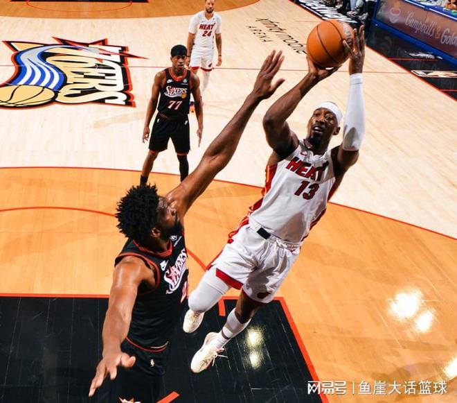 拒逆转！恩比德26+11马克西创纪录，阿德巴约29+14，勇士旧将立功